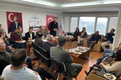 İZMİRMARAŞDER güven tazeledi, Safa Narlı yeniden başkan seçildi