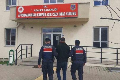 Jandarma çeşitli suçlardan aranan 45 kişiyi yakaladı