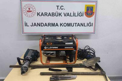 Kaçak kazı ve uyuşturucu operasyonlarında 11 kişi yakalandı