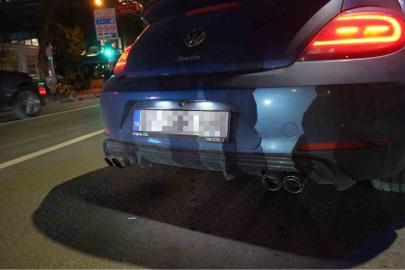 Kadıköy’de abartı egzoz denetimi: Araçlara ceza yağdı