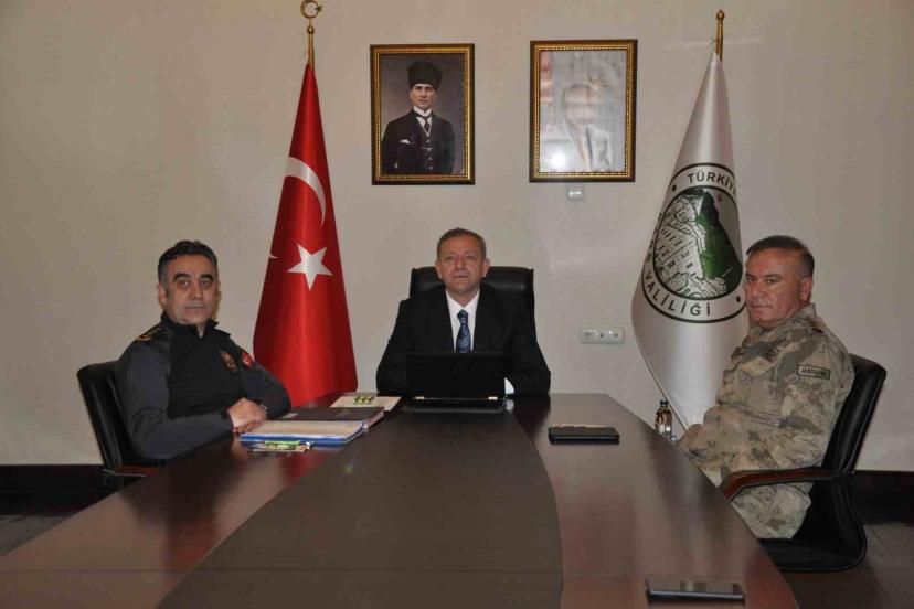 Kars’ta güvenlik zirvesi: 150 operasyon, 90 hesaba erişim engeli