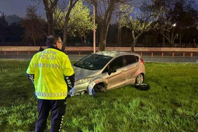 Kayseri’de kaza yapan sürücü otomobilini bırakıp kaçtı