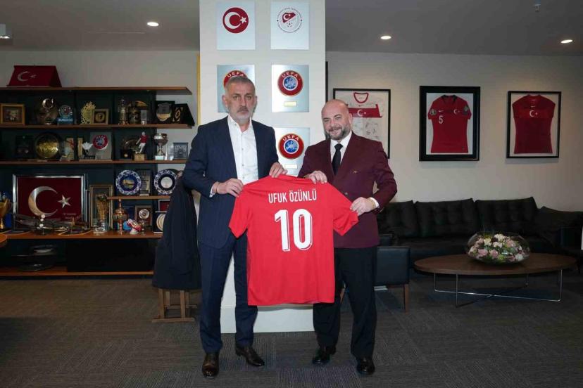 Kırkpınar Ağası Özünlü, Başkan Hacıosmanoğlu ve Başkan Vekili Otyakmaz’ı ziyaret etti