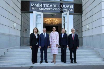 Kosta Rika First Lady’si Zeikate’den İzmir Ticaret Odası’na ziyaret