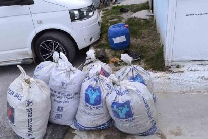 Kovada Gölü’nde yasa dışı avcılığa geçit yok: Kaçak avcılıkta kullanılan 7 çuval ağa el konulurken, balıklar tekrar göle salındı