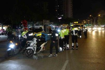 Kural tanımaz motosiklet sürücülerine 498 bin TL ceza