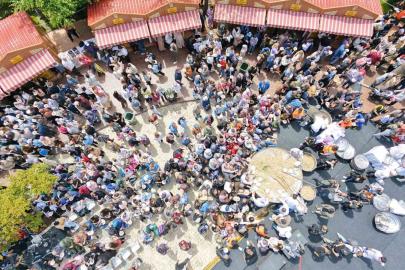 Manisa’da 2 ton bahar pilavı dağıtıldı