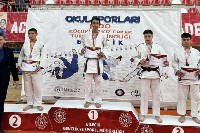 Manisalı Alp Türkiye Şampiyonu oldu