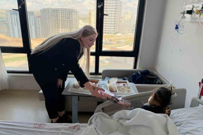 Mardin’de yüzlerce çocuğa oyuncak dağıtıldı