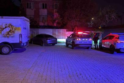 Market otoparkına sıkışınca yaya olarak kaçtı