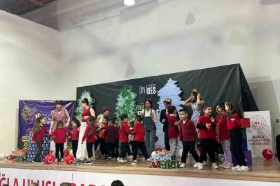 Menteşe’de çocuk tiyatrosu ilgiyle izlendi