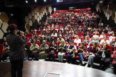 Merkezefendi’de kadınların el emeği büyük markalara uzanan bir değere dönüştü