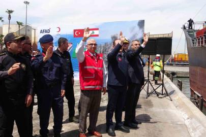 Mersin Limanı’ndan Lübnan’a 730 tonluk insani yardım yola çıktı