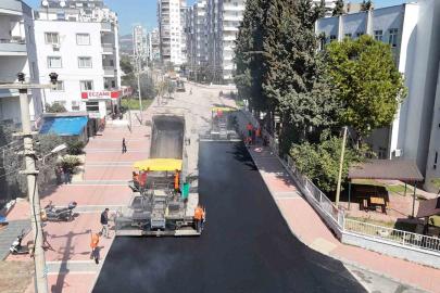 Mersin’de yol yenileme çalışmaları sürüyor