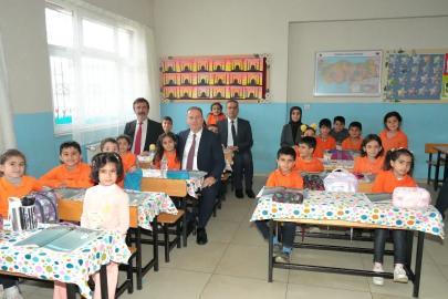 Müdür Tosun, öğretmen ve öğrencilerle bir araya geldi