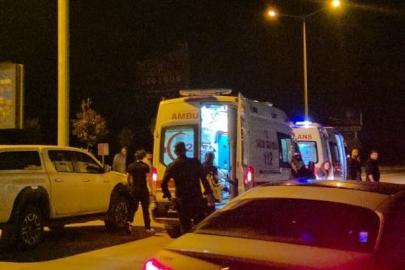 Muratpaşa’da otomobil ile motosiklet çarpıştı: 2 yaralı