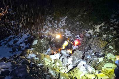 Otomobil şarampole yuvarlandı: 3 yaralı