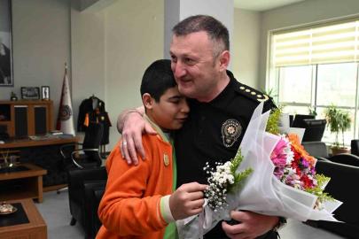 Özel öğrencilerden Erzincan Emniyetine anlamlı ziyaret