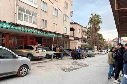 Polisten kaçarken apartman boşluğuna düşen şüpheli hayatını kaybetti