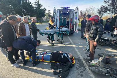 Samsun’da motosiklet ile elektrikli scooter çarpıştı: 2 yaralı