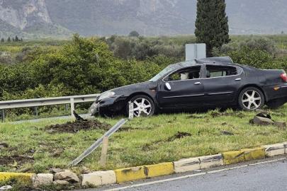 Selçuk’ta kaygan yolda zincirleme trafik kazası