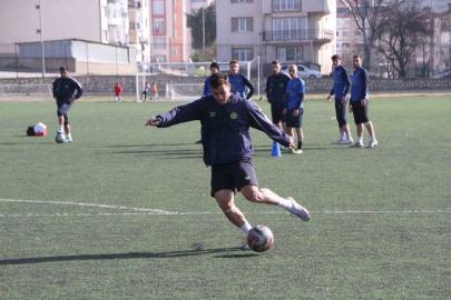 Söğütspor zorlu maçın hazırlıklarını tamamladı