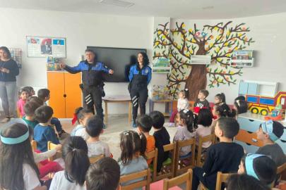 Toplum Destekli Polislikten öğrencilere eğitim