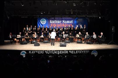 Türk Sanat Müziği konseri Kayserililerden büyük ilgi gördü