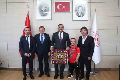 Türkiye’nin ilk Paralimpik Halter Salonu Kayseri’de yapılacak