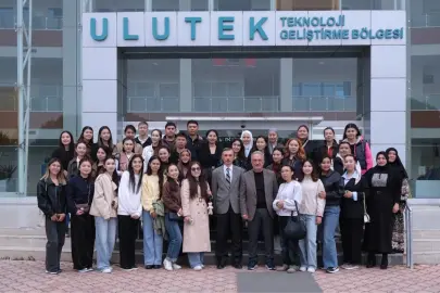 ULUTEK, Kazakistanlı öğrencileri ağırladı