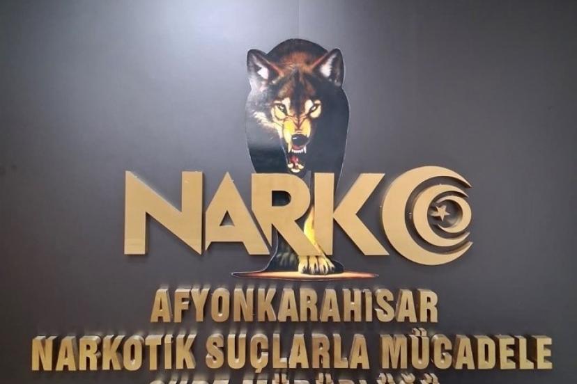 Uyuşturucu operasyonunda yakalanan 5 kişiden biri tutuklandı