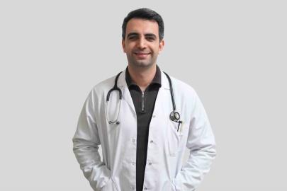 Uzm. Dr. Uğur Alp Yeşilova hasta kabulüne başladı