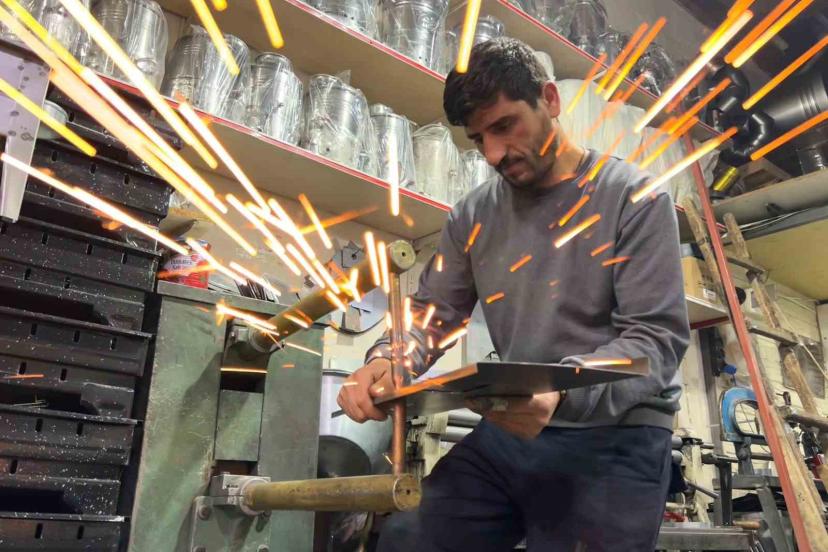 Van’da kışın uzaması semaver ve mangal sezonunu geciktirdi