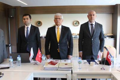 Veterinerlerin sorunları Aydın’da görüşüldü