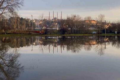 Yağışlar Tunca Nehri’ni coşturfu: Debi 3 günde 3 kat arttı