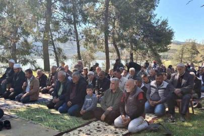 Yağmurun ardından şükür duası