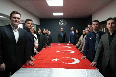 Yemin ederek görevlerine başladılar