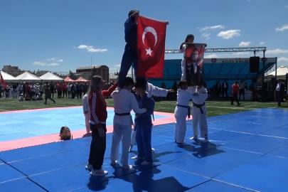 19 Mayıs’ta bayrak heyecanı