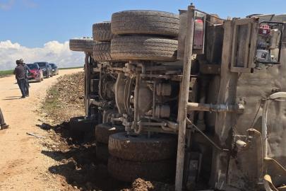 Adıyaman’da su tankeri devrildi