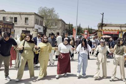 Aksaray’da hıdrellez şenliklerle kutlanıyor