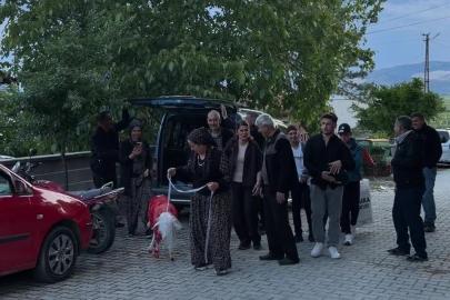 Askerdeki damattan nişanlısına hediye koç