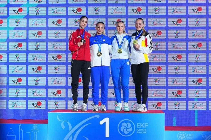 Avrupa Karate Şampiyonası’nda Zümra Rezzan İm, gümüş madalya kazandı