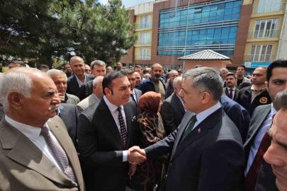 Bakan Çiftçi, Adilcevaz’ı ziyaret etti
