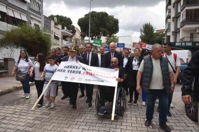 Başkan Pehlivan: "Mesele, engelleri sevgiyle birlikte aşabilmektir"