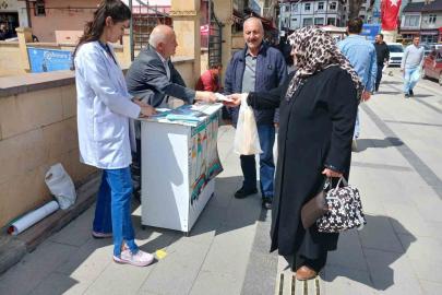 Bayburt’ta kronik hastalıklara karşı farkındalık standı açıldı