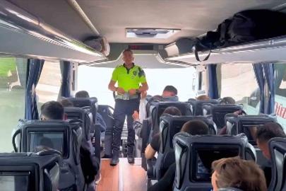 Bayram denetimlerinde emniyet kemeri uyarısı