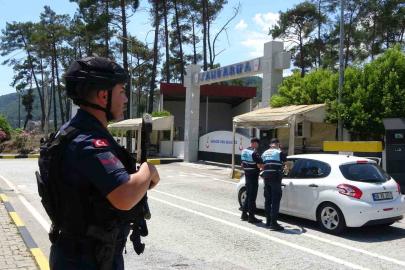 Bayram tatili için Marmaris ve Datça’ya araç akını: 4 günde 40 bin araç girdi