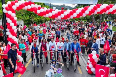 Bisiklet tutkunları pedallar 19 Mayıs için çevrilecek
