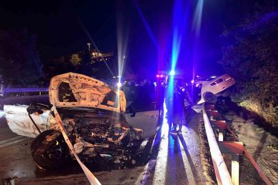 Burdur’da zincirleme kaza: 3 ölü, 6 yaralı