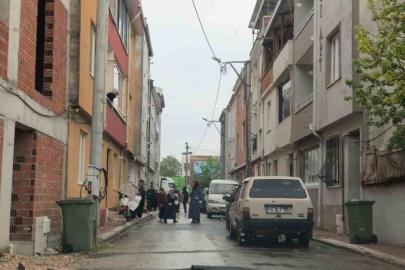 Bursa’da balkondan düşen kadın ağır yaralandı